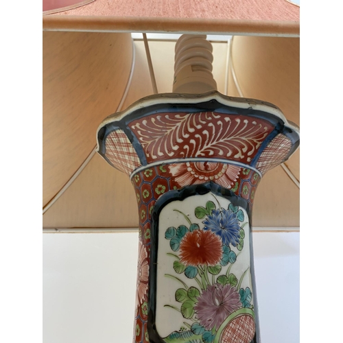 600 - Vintage Oriental ceramic vase converted into a light with modern wiring, 68cm tall