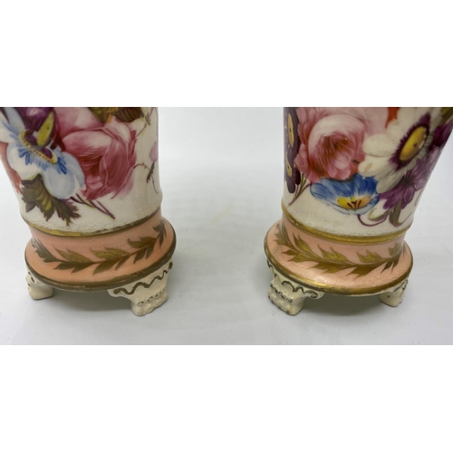 664 - Pair of Daniel 3 footed vases slight gilt rub in fair condition