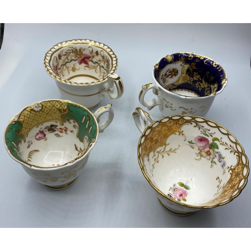 670 - 4x assorted H&R Daniel cups in good condition (4)