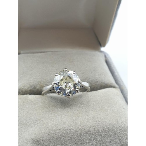 672 - 1.9ct diamond old cut solitaire ring set in 18ct white gold, size K weight 2.1g