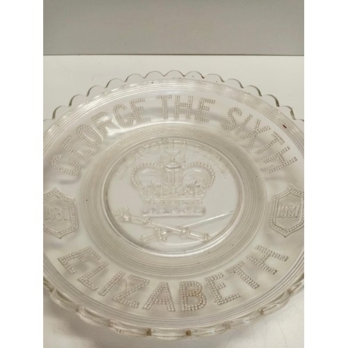 56 - 1937 Glass Dish Commemorating the Coronation of George VI and Elizabeth in Good Condition.