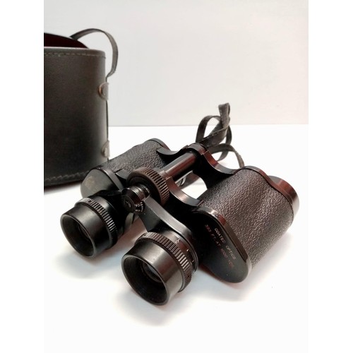 61 - 8x30 Prinz Binoculars with Coates Optics in Carrying Case.