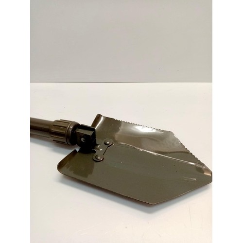 89 - Collapsible Steel Shovel in Military Canvas Pouch, 26cm long, 1.2kg.