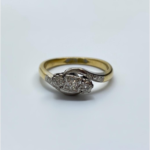 190 - 18ct Trilogy Diamond Crossover Ring in 18ct Gold, 3.3g, Size K/L.