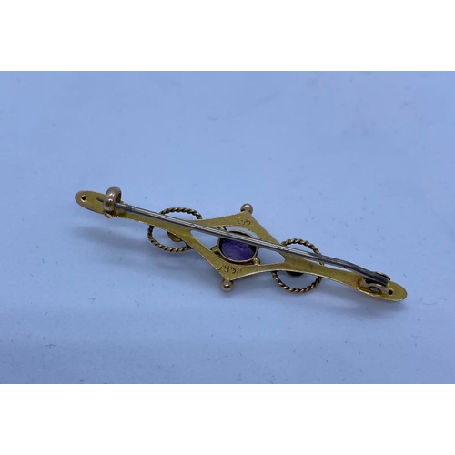 262 - Edwardian 9ct Gold Amethyst & Seed Pearl Bar Brooch, 1.4g.