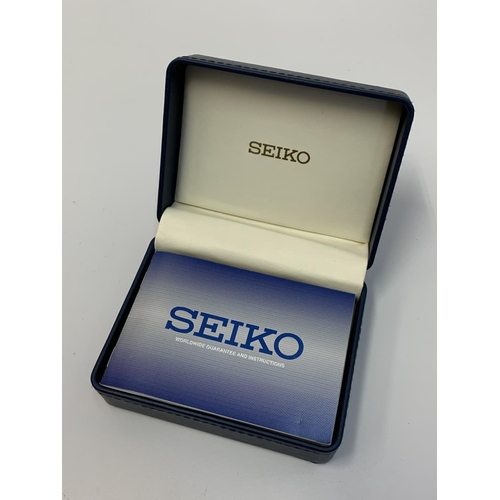 347 - Ladies Seiko Watch in original box with extra links to enlarge the bracelet