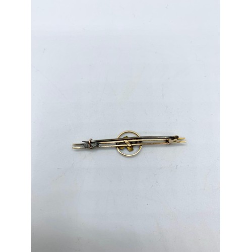 132 - Victorian 9ct Gold Bar Brooch with Seed Pearls, 1.6g, 4.5cms