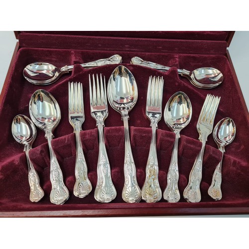 359 - 44 piece canteen of Newbridge silver plated cutlery. Newbridge is Irelands premier quality cutlery m... 