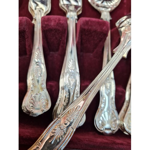 359 - 44 piece canteen of Newbridge silver plated cutlery. Newbridge is Irelands premier quality cutlery m... 