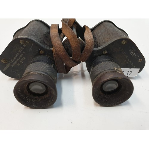 125 - WW1 British Army Binoculars Dated 1917. Maker Ross