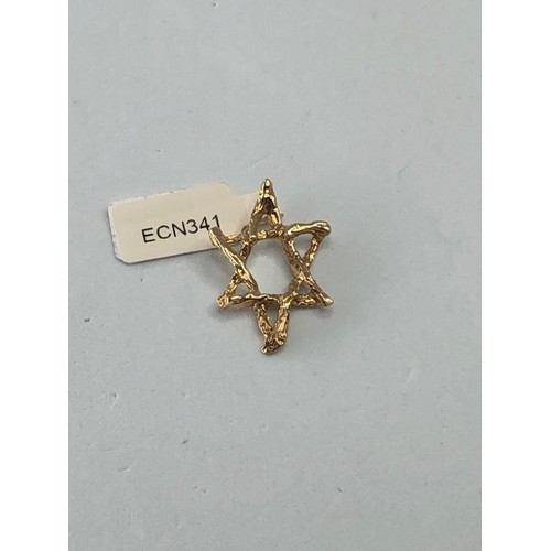 411 - 9k yellow gold Star of David pendant/charm, weight 2.1g (ECN 341)