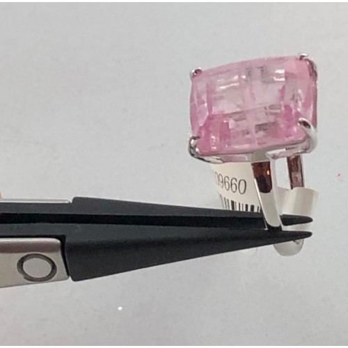 441 - 10k white gold ring with 7.86ct pink tourmaline, weight 3g and size J1/2 (ecn273)