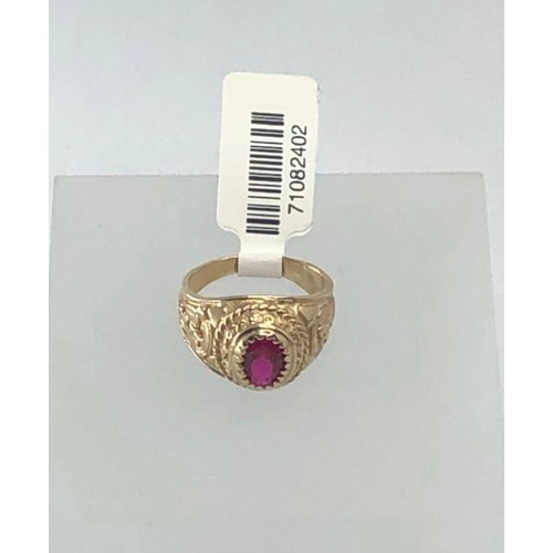 520 - 9k yellow gold university ring with Red Cz stone size H and weight 4g (ecn556)