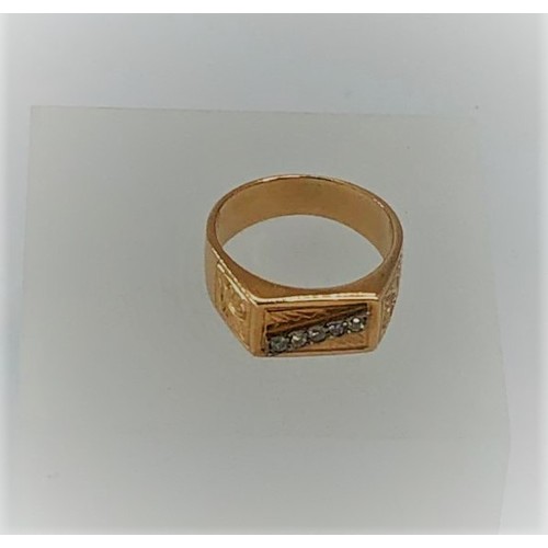 593 - 14k rose gold ring with 0.15ct diamonds, weight 9.5g and size Q1/2 (S4)