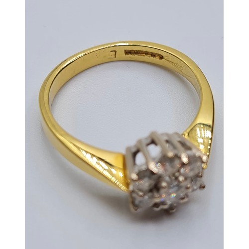 404 - 18CT YELLOW GOLD DIAMOND CLASSIC FLOWER CLUSTER RING 0.50CT, WEIGHT 4.4G. SIZE O