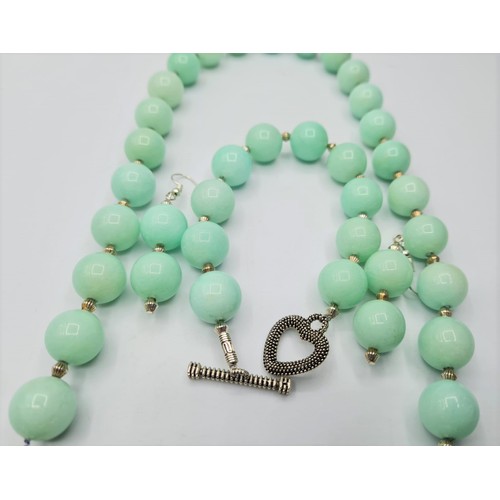 84 - An amazonite necklace. bracelet and earrings set. Necklace length: 63cm, bracelet length: 21cm, earr... 