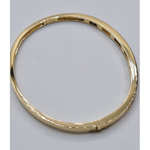 4 - 18CT YELLOW GOLD DIAMOND & SAPPHIRE CHANNEL SET BANGLE, WEIGHT 15G & 0.25CT APPROX