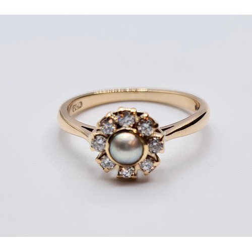 165 - 9CT YELLOW GOLD DIAMOND & PEARL CLUSTER RING, WEIGHT 2G