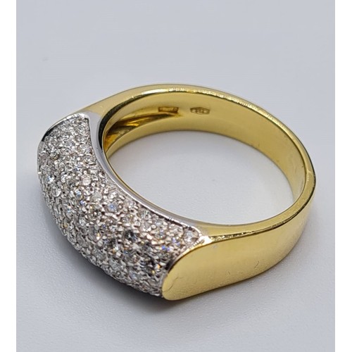 32 - 18CT YELLOW GOLD DIAMOND SET RING, WEIGHT 8.1G 
& 0.90CT. Size N/O