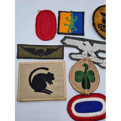 138 - 10 Cloth Military Patches