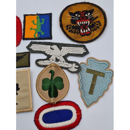 138 - 10 Cloth Military Patches