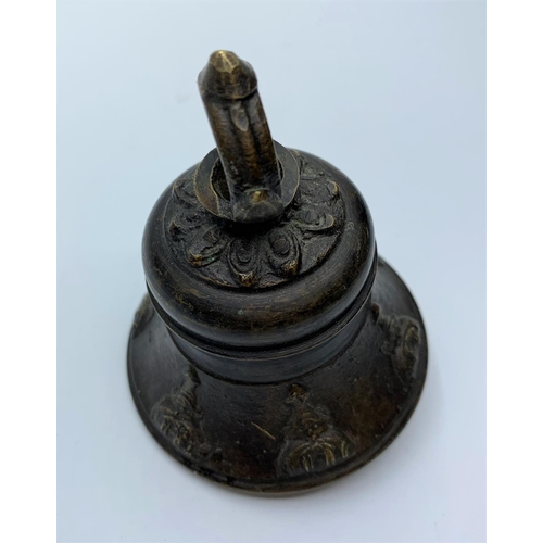 552 - Vintage bronze bell, 9cms tall.