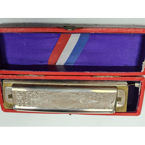 166 - 1960's Hohner Chromatic 'Super R' Harmonica in Original Box. 14cm Wide.