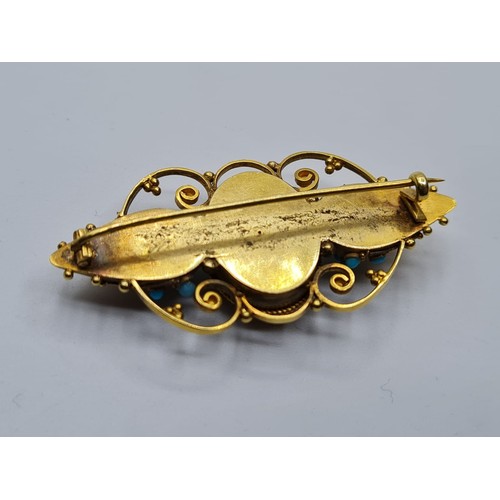 532 - Antique 15ct gold and turquoise brooch, 8.4 grams and 5cm approx.