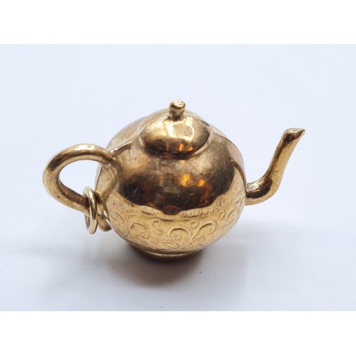 333 - 9ct gold teapot charm/pendant, weight 2.5g