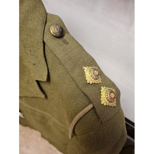 5 - Genuine WW2 Royal Artillery captains uniform, insignia and buttons are bagged separately in jacket p... 