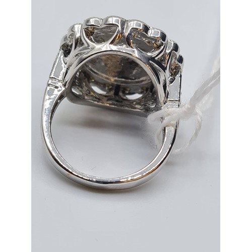 286 - Silver Blue Daisy Ring, 5.5g, Size K