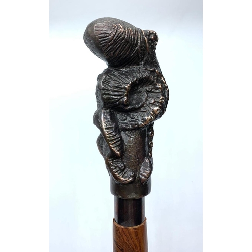 31 - An unusual, three part, collapsible walking stick with a bronze head representing an octopus. Octopu... 