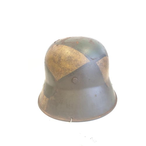 42 - WW1 German M16 Camouflage Stahlhelm Helmet with liner.