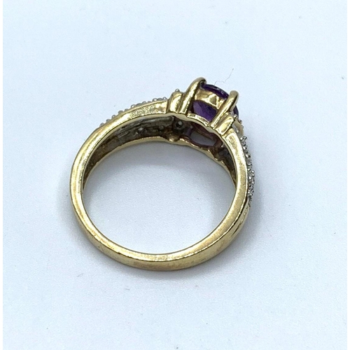 157 - 9ct amethyst diamond ring, size M