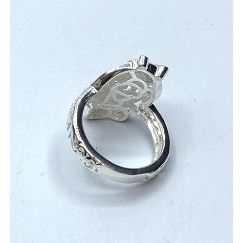 425 - 925 Sterling Silver Owl Shaped Ring, Size M.