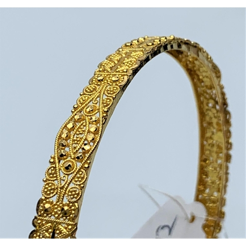 246 - (WITHDRAWN) 22ct Eastern bangle, weight 12.7g