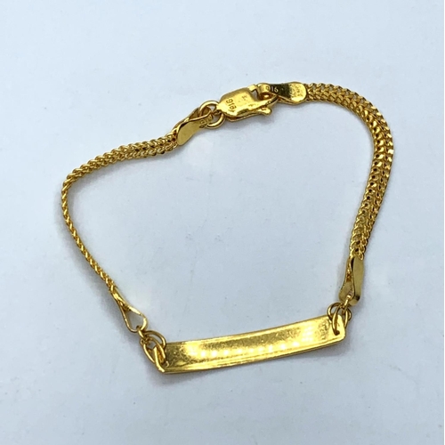 401 - 22ct yellow gold child ID bracelet, weight 3.3g