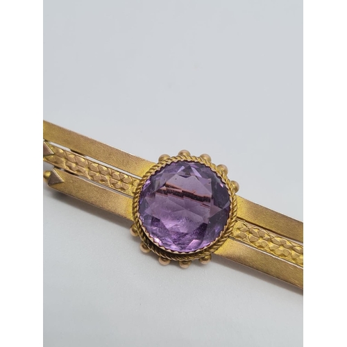 237 - 9ct Gold Amethyst Bar Brooch, 3.3g