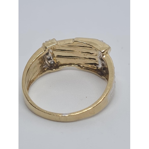 462 - 9ct Gold Diamond Ring, 5.4g, Size S