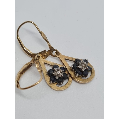 516 - Pair of 9ct Gold Vintage Earrings