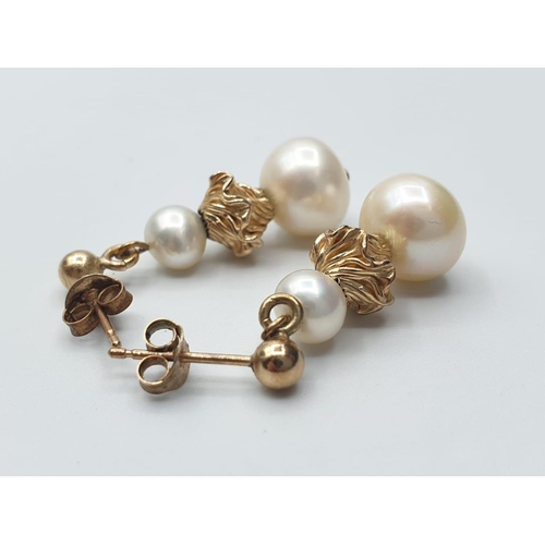 130 - 9ct yellow gold cultured pearl drop earrings 4g