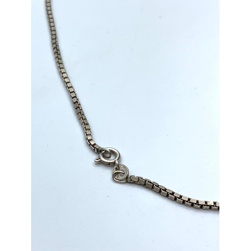 639 - Silver box chain. Length 50cm, boxed. Hallmarked 925 silver