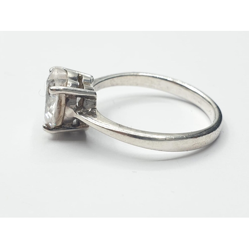 559 - Silver ring with large Zirconia heart solitaire in faceted form with a four claw setting. 925 silver... 