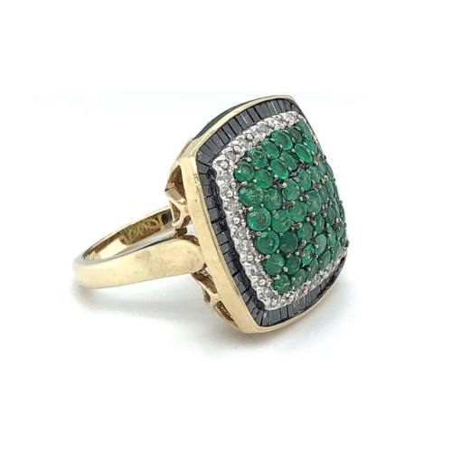 801 - 10K YELLOW GOLD EMERALD AND DIAMOND RING, WEIGHT 8.1G AND SIZE N (DCR01)