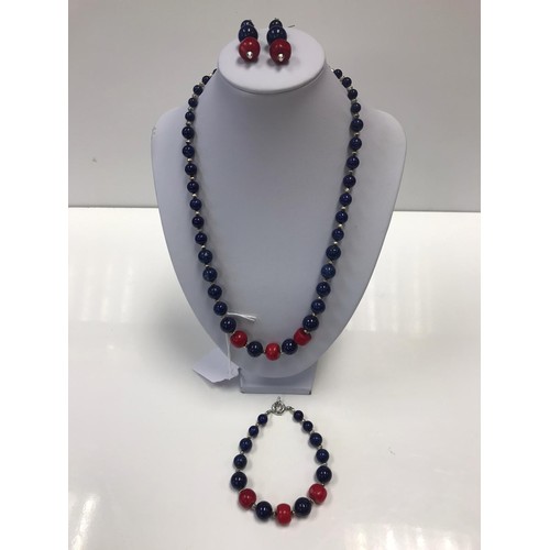 165 - Lapis Lazuli beaded suite of jewellery