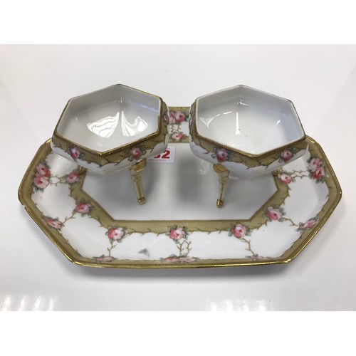 132 - Noritake dressing table vanity set.