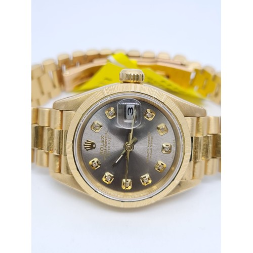 8 - Rolex Ladies DateJust 18ct Gold watch, with Silver Face, 26mm face 1990 Model. With box, no paper, r... 