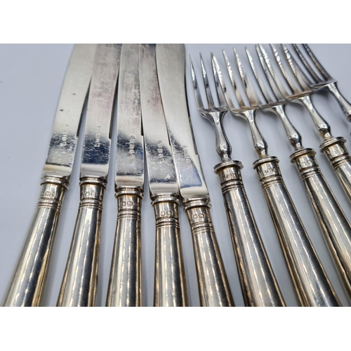 540 - Ten Cake Forks & Knives with Art Nouveau Detail, Total Weight 248 Grams.