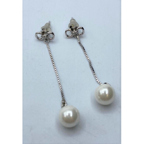 239 - Silver box CHAIN EARRINGS with pearl drop.  925 silver. boxed.