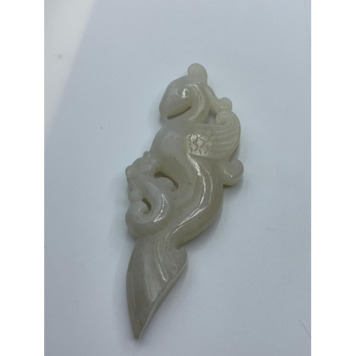 143 - Chinese white jade artefact, 34g weight and 8.5cm tall